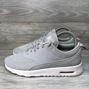 grey nike air max thea womens